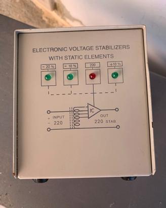 stabilizzatore di tensione Securvera Mod. EL 1000