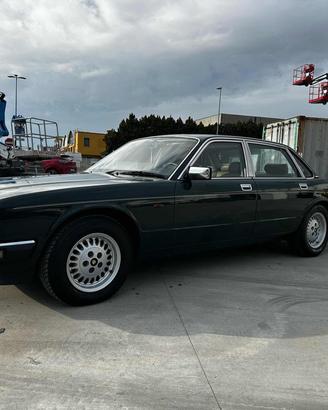 JAGUAR Sovereign 3.6 POCHISSIMI KILOMETRI !!