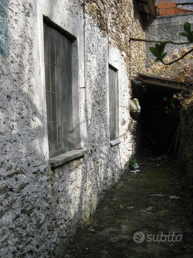 Rustico vicino a colico - Vista 2