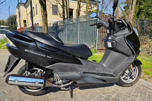 Suzuki Burgman UH 150