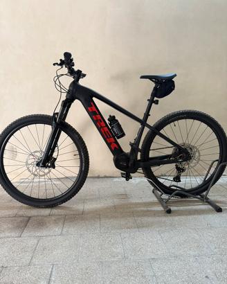 Bicicletta  elettrica  E bike Trek Powerfly 5 MTB