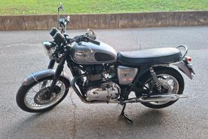 Triumph Bonneville T100 Italy Special Edition