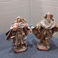 STATUETTE