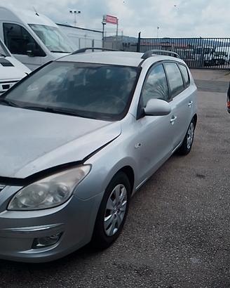 hyundai i30 musata completa