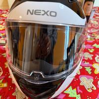 Casco nexo bianco e nero
