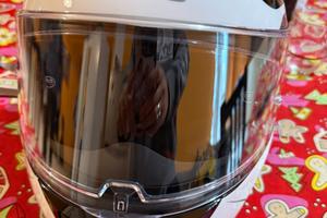 Casco nexo bianco e nero