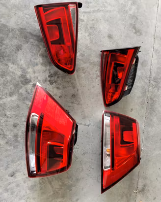 Kit Fanali posteriori VW Golf