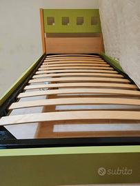 Letto singolo con rete