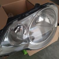 VW polo 9N - faro anteriore sx