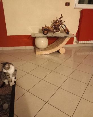 tavolino da salotto in pietra