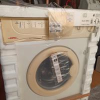 lavatrice  nuova ancora nel suo imballo