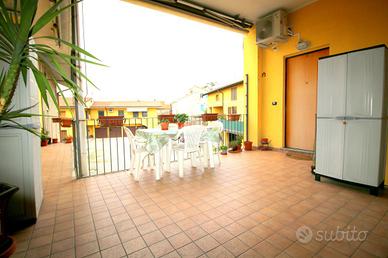 3 LOCALI A CARONNO PERTUSELLA