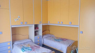 Cameretta piu' camera da letto complete di tutto