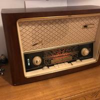 Radio a valvole philips BD483 restaurata e con blu