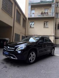 MERCEDES-BENZ GLA 180 d Sport PELLE-LED-NAVI!!!!