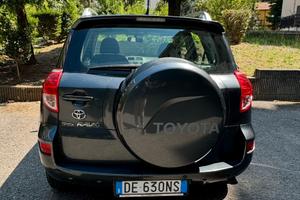 Toyota Rav 4 2.0 diesel