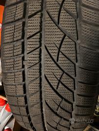 Coppia di gomme invernali