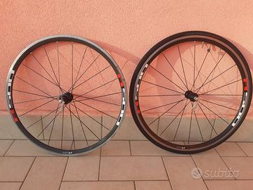 coppia di ruote shimano