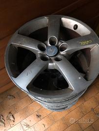 7 Cerchi in lega 17” Saab