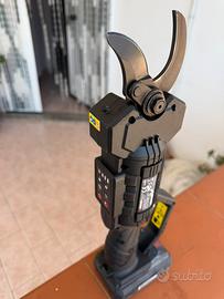 Forbice elettrica parkside performance