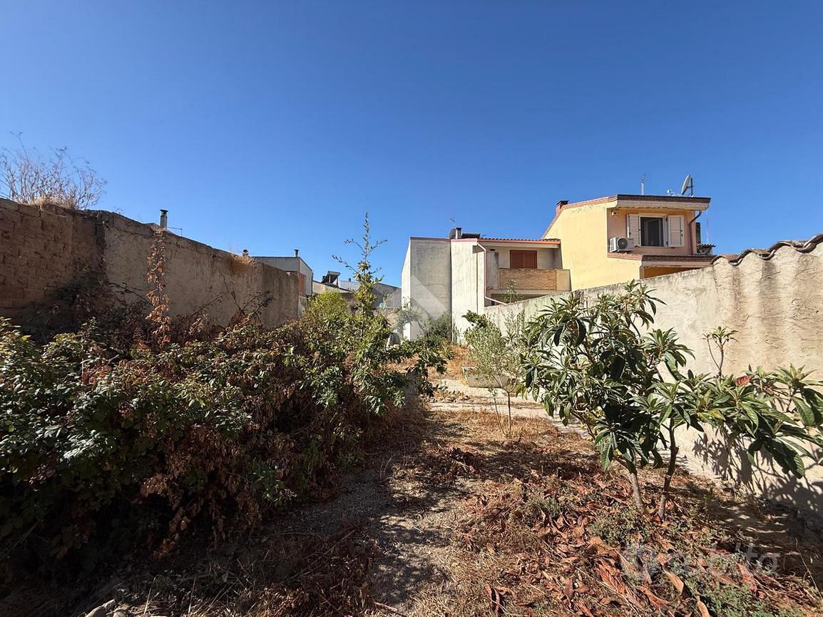 TER. RESIDENZIALE A ASSEMINI - Vista 3
