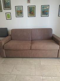 Divani pronto letto 
