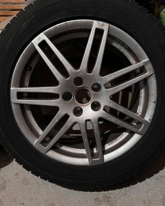 Cerchi da 18” completi di gomme