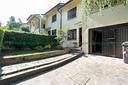 villa-a-schiera-d-angolo-a-valsamoggia