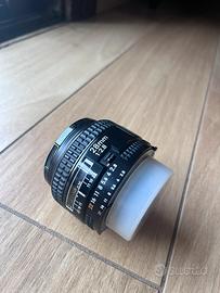 Nikon AF NIKKOR 28mm f/2.8