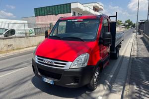 Iveco daily 35c10 gru + ribaltabile 09