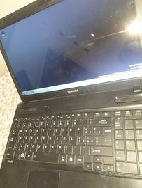 Toshiba Satellite C650D, funzionante, senza alimen