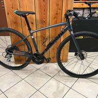 Bianchi C-SPORT tg 43 Toruring / GRAVEL