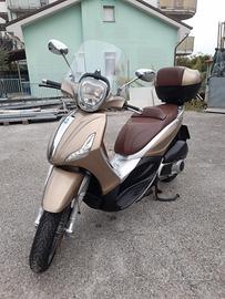 Piaggio beverly 300