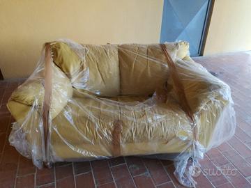 Divano ecopelle cm. 160 larghezza