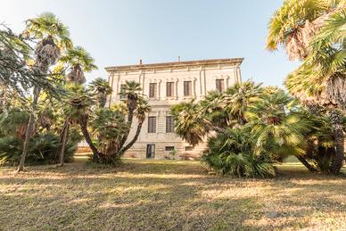 Villa storica roseto