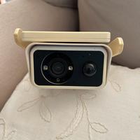 Videocamera di controllo con pannello solare