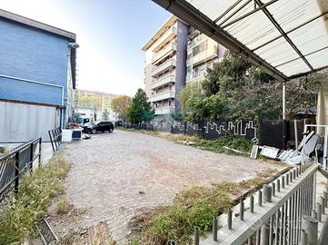 CAPANNONE A CINISELLO BALSAMO