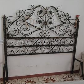 Testata letto matrimoniale