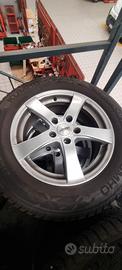 4 cerchi con 4 gomme invernali KUMO per 500 x