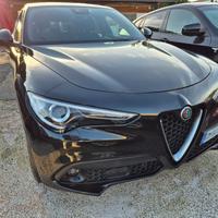Alfa Romeo Stelvio 2.2 Turbodiesel 190 CV AT8 Q4 B