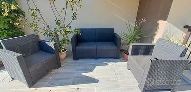 Set mobili da giardino