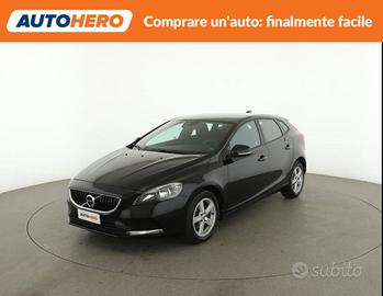 VOLVO V40 YB24409