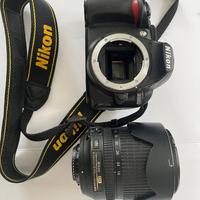 reflex Nikon D3100 con obt 18-105 originale