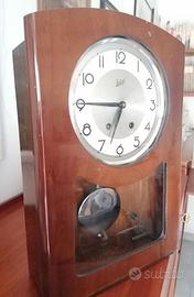 orologio a pendolo