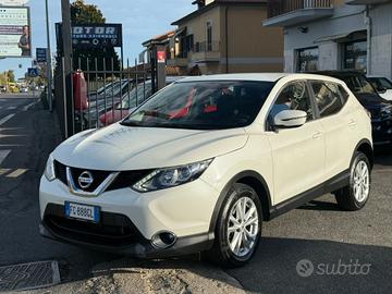 Nissan Qashqai 1.6 dci 130cv Acenta xtronic Auto
