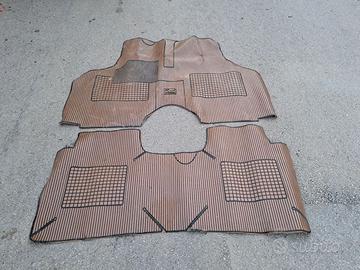 Tappetino auto fiat 128.