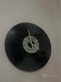 Orologio lancette a forma di vinile