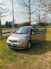 Toyota Yaris benzina neopatentati