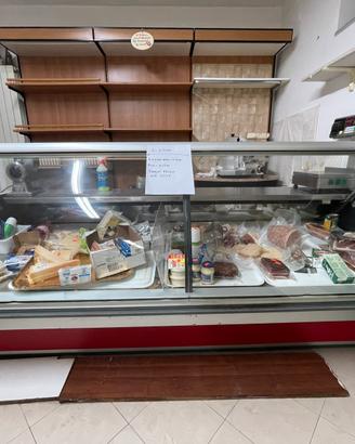 Banco frigo con 2 celle frigorifere - 2,5 m