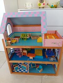 Casetta Bambole in Legno
